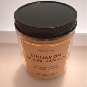 Bath & Body Works White Barn Cinnamon Spiced Vanilla Candle